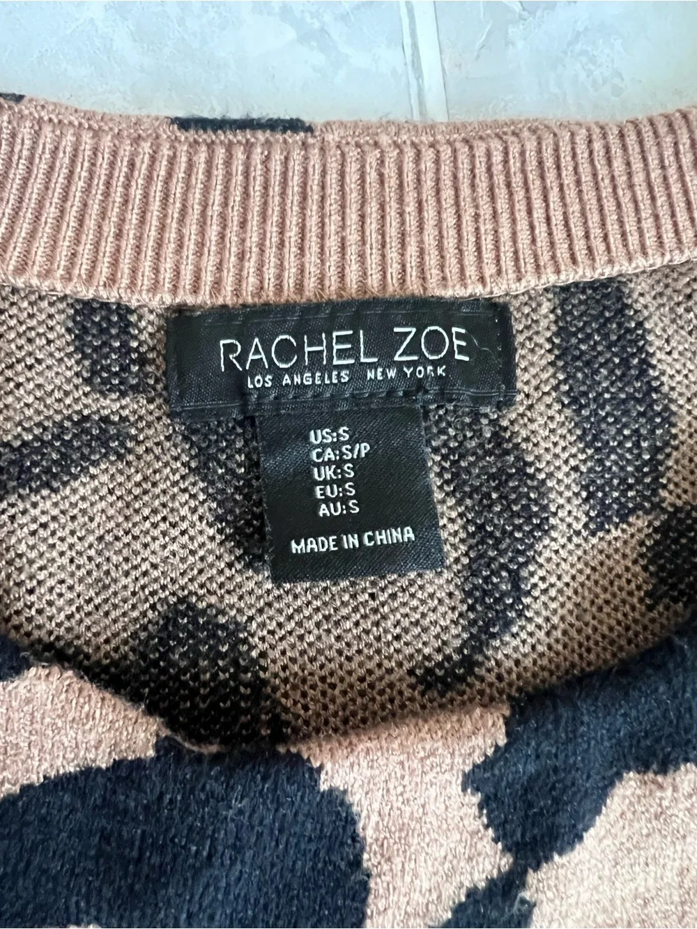 Rachel Zoe Heart Shape Romantic Leopard Print Pattern Long Sleeve  Sweater Sm